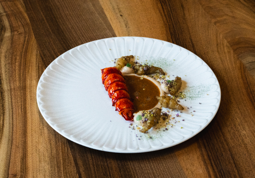 Queue de Homard à savourez au Restaurant Papylles à Bois le Roi près de Fontainebleau, Seine et Marne (77)